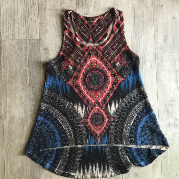 Unique Top 🔥🔥 - Picture 2 of 4